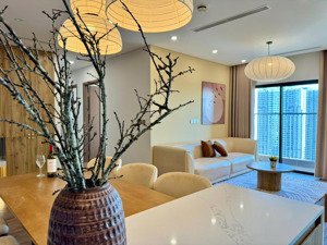 siêu hiếm - bán căn hộ thiên niên kỷ, lô góc 110m2, 3 ngủ, 2wc full đồ đẹp. giá: 8,3 tỷ