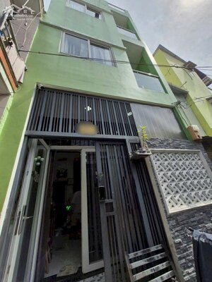 Chủ kẹt tiền nên cần bán căn Nhà Đường Nguyễn Thần Hiến, Phường 18, Q.4, Hồ Chí Minh