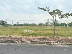 bán gấp lô 75m2 đức phát 3 giá 720 triệu (ngay sát cổng dự án)