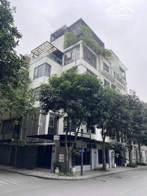siêu hiếm chính chủ cần bán nhanh biệt thự vip liền kề nguyễn tuân 108m2, 8 tầng, giá 82 tỷ