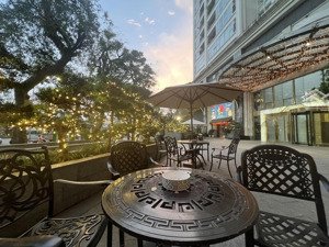 bán ch 3pn tầng cao view sông hồng bán aqua central, full nội thất cao cấp. sổ đỏ. lh 