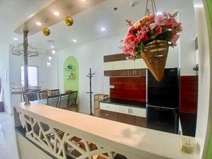 cần bán ch la casa q7, dt 86 m2 tk 2 pn 2 wc full nt .gias 4 ty 739.lh mr huy