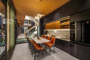 bán ngay toà căn hộ mới sẵn dòng tiền ngay cầu rồng