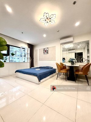 bán nhanh căn studio full đồ sổ đỏ cầm tay giá chỉ 2.45 tỷ