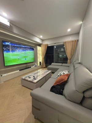 bán căn n01 72m2 full nội thất đẹp, thiết kế hiện đại, giá 7.99 tỷ bao phí, vào ở ngay cực hiếm!!!!