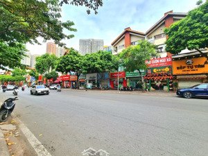 cho thuê nhà mặt phố nguyễn văn lộc, diện tích 70m2 x 4 tầng, mt 7m, mọi mô hình