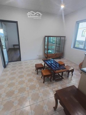 cho thuê căn hộ - 1 p.ngủ - 2wc - đường yersin - p. xuân hương (p10) - đà lạt - 8 triệu/tháng