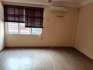 cần bán nhà 3tầng, 30m2,lô góc, tại phú mỹ mỹ đình cũ,sổ đỏ pháp lý đầy đủ giá chỉ 6.5tỷ