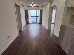 cho thuê căn hộ sunshine riverisde kđt ciputra - 92,7m2, 3 ngủ đồ cơ bản, giá 15tr/tháng có tl