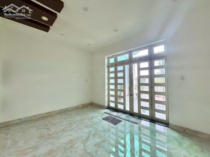 Hình ảnh Bán nhà mặt tiền đường N1 khu dân cư D2D; 1 trệt 2 lầu sổ hồng hoàn công giá tốt 13,5 tỷ 10