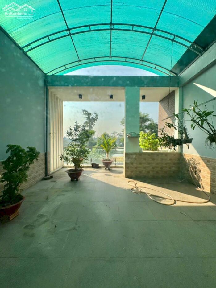 Hình ảnh Bán nhà mặt tiền đường N1 khu dân cư D2D; 1 trệt 2 lầu sổ hồng hoàn công giá tốt 13,5 tỷ 11