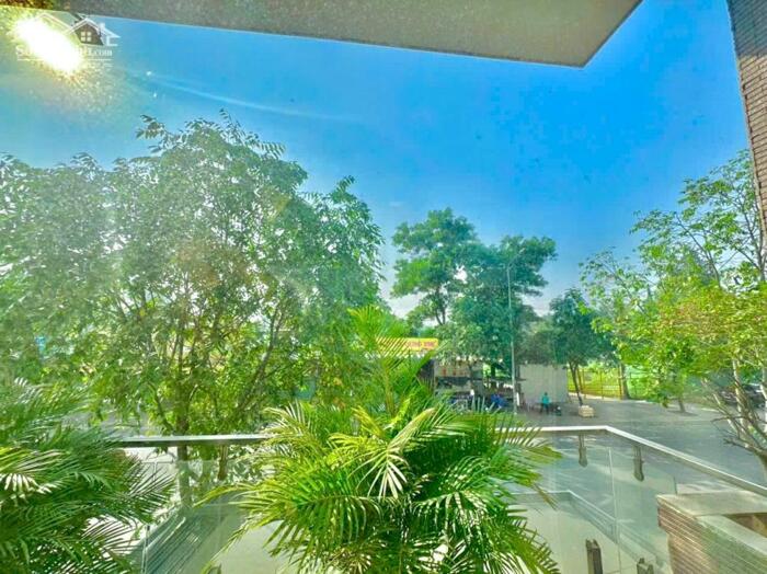 Hình ảnh Bán nhà mặt tiền đường N1 khu dân cư D2D; 1 trệt 2 lầu sổ hồng hoàn công giá tốt 13,5 tỷ 12