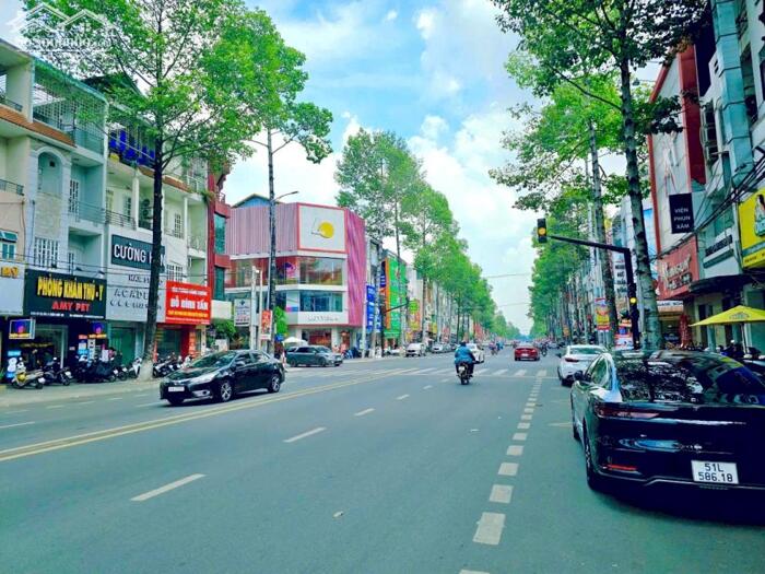 Hình ảnh Bán nhà mặt tiền đường Võ Thị Sáu, 1 trệt 3 lầu 72m2 sổ hồng hoàn công giá 18 tỷ 2