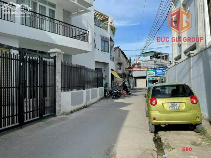 Hình ảnh Nhà bán phường Thống Nhất gần khu Văn Hoa Villas; sổ hồng 136m2 ngang 14.8m giá 8.68 tỷ 1