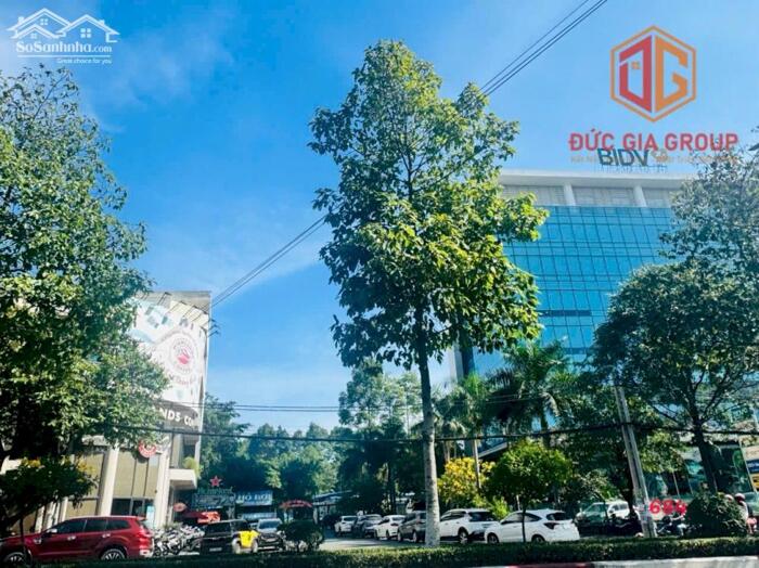 Hình ảnh Bán lô đất siêu đẹp cách đường Đồng Khởi 30m, mặt tiền hẻm kinh doanh ngay Highland coffe, sổ hồng riêng 119m2 giá 8 tỷ 0