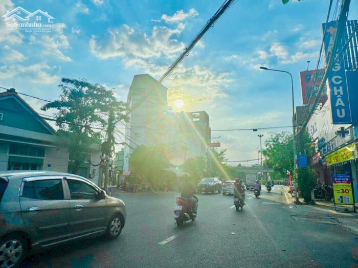 Hình ảnh Bán nhà mặt tiền đường Cách Mạng Tháng 8 gần ngã tư cầu mới Hóa An sổ hồng 560m2 thổ cư giá 33.5 tỷ 9