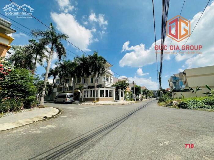 Hình ảnh Nhà bán khu dân cư Tân Phong, 1 trệt 1 lầu sổ hồng 400m2 thổ cư ngang 20m siêu hiếm giá 22 tỷ 3