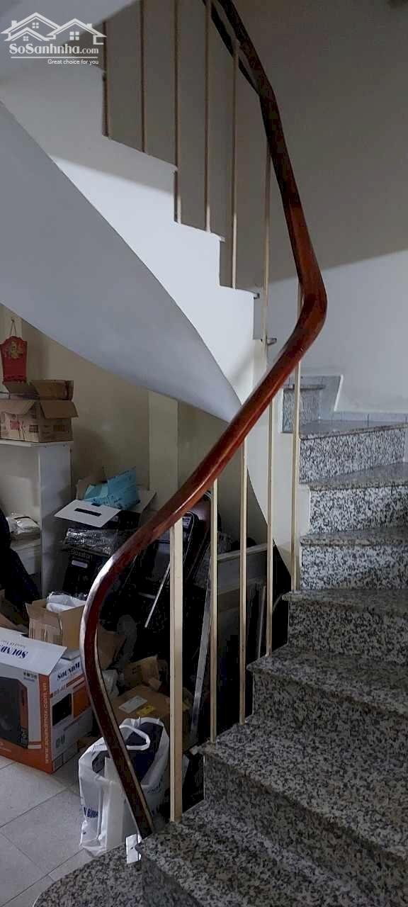 Hình ảnh Nhà bán mặt tiền Cách Mạng Tháng 8 DT 85m2 gần công viên Lê Thị Riêng đang KD, chỉ 17.5 tỷ 1