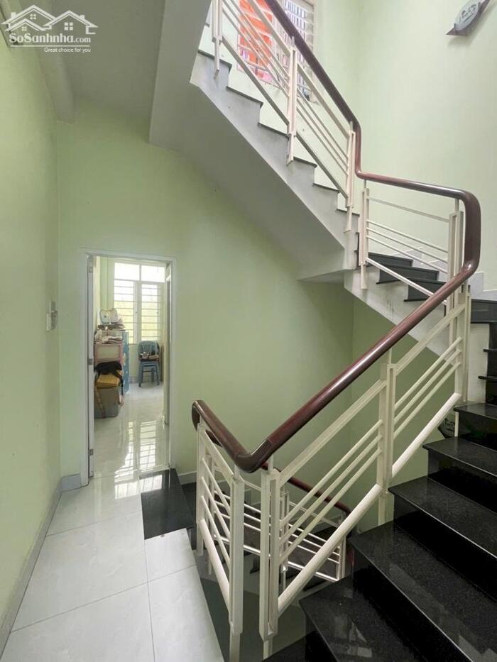 Hình ảnh 53m2 PHẠM VĂN HAI, 4 TẦNG BTCT, HXH, HƠN 6 TỶ 2