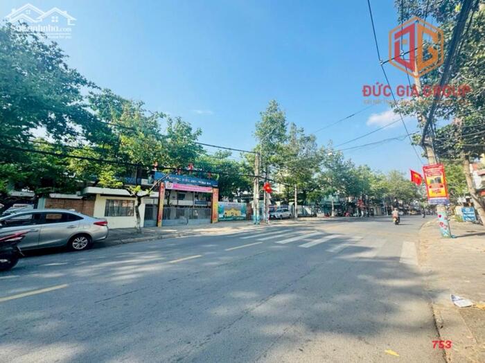 Hình ảnh Bán nhà góc 3 mặt tiền đường Trần Quốc Toản gần ngã 3 Bình Đa; sổ hồng 171m2 giá 12.5 tỷ 0