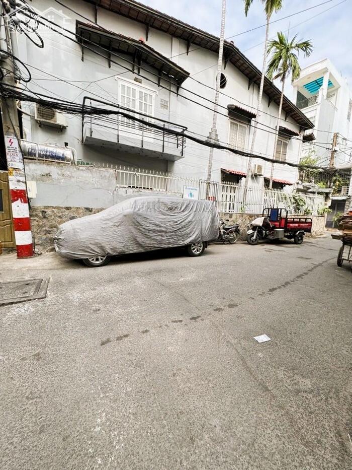 Hình ảnh 101m2 Hẻm thông Đông Hồ, nở hậu 7PN cho thuê full, hơn 7 tỷ 1