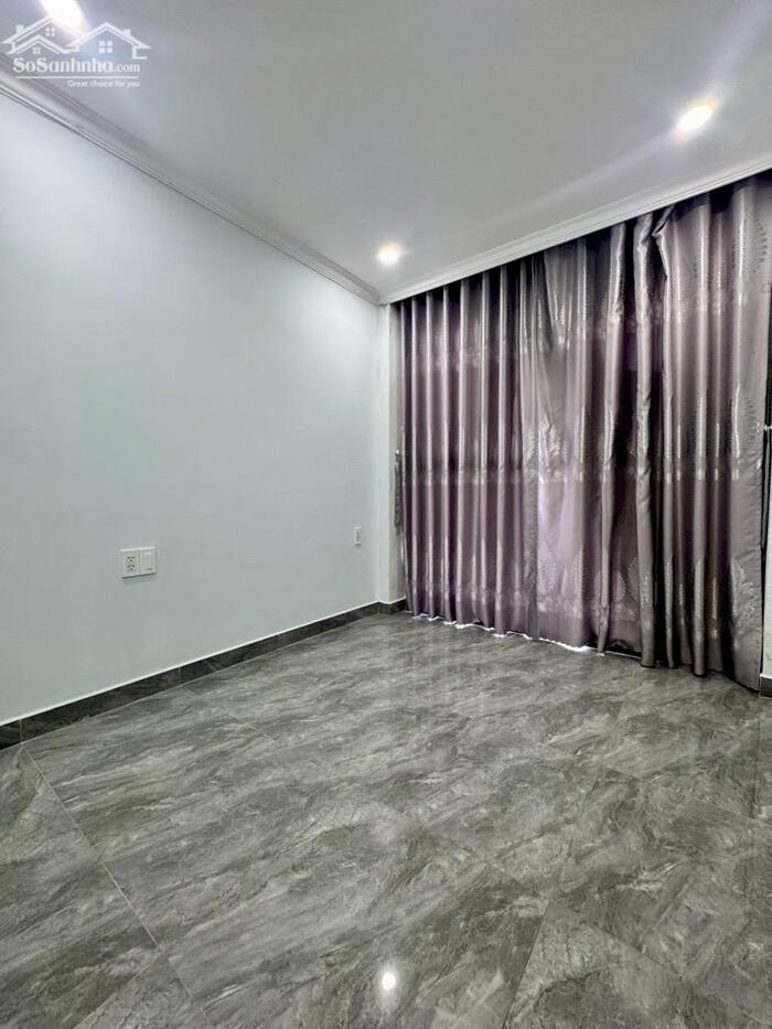 Hình ảnh Nhà 4 tầng HXH NI SƯ HUỲNH LIÊN, hẻm thông tứ phía, hơn 3 tỷ 2