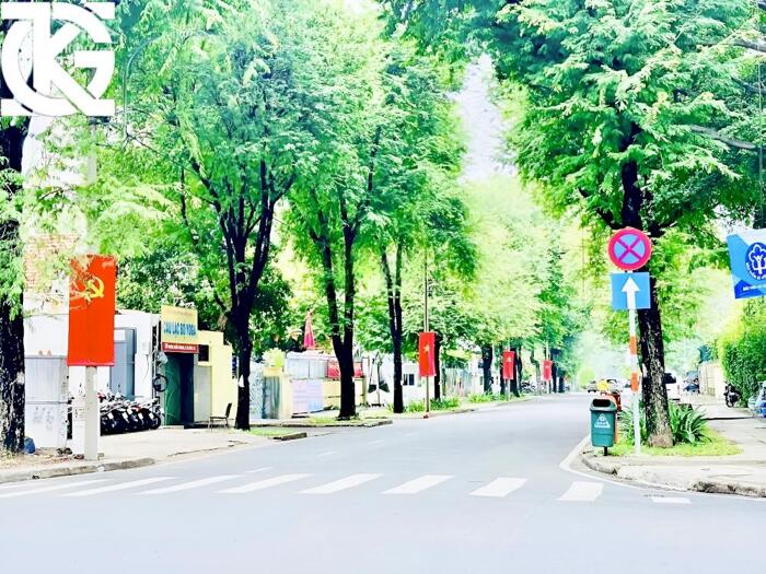 Hình ảnh [ QUẬN 1 ] Cho Thuê Toà Nhà GÓC 2MT: 37 Phùng Khắc Khoan + Nguyễn Văn Thủ - 13x18m 2