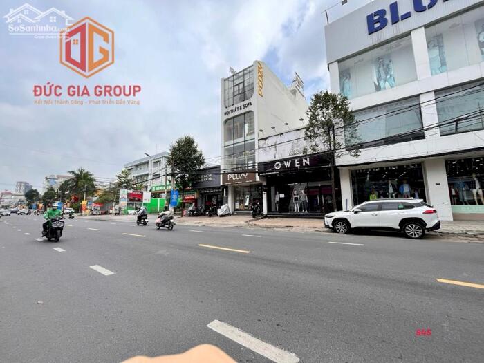 Hình ảnh Cho thuê nhà ngang 20m mặt tiền đường Phạm Văn Thuận vị trí đắc địa ngay ngã tư Vincom; 1500m2 sàn giá 250 triệu 5