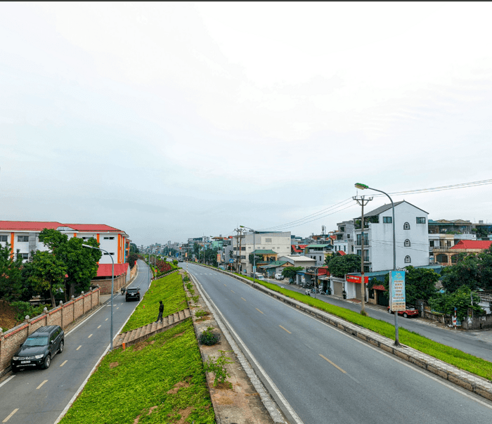 Hình ảnh Cho thuê 250m2 kho xưởng mặt đê Ngọc Thụy, Long Biên, HN 0