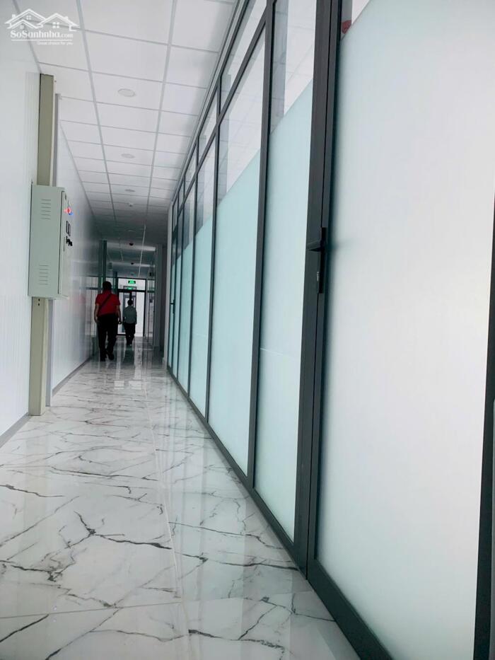 Hình ảnh Cho thuê xưởng 3000m2 (TDT 5000m2) KCN Bến Lức 2