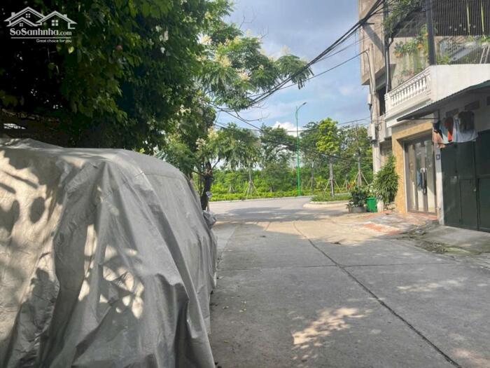 Hình ảnh Bán đất khu quân đội A45 Tư Đình, Long Biên, gần đường Cổ Linh, sân bay Gia Lâm hàng hiếm đẹp 0