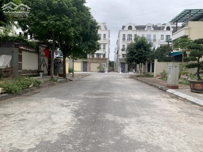 Hình ảnh Chính chủ bán gấp 120m đất tái định cư khu 7,2ha Trâu Quỳ trước đường sau đường 2m. Giá chỉ 17 tỷ có TL sâu 1