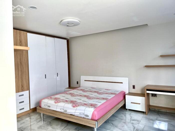 Hình ảnh Biệt thự song lập 250m2 ngang nhà phố Vạn Phúc City - ToanTranVillas 2