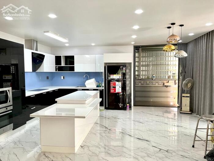 Hình ảnh Biệt thự song lập 250m2 ngang nhà phố Vạn Phúc City - ToanTranVillas 1