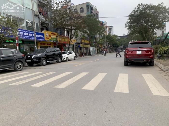 Hình ảnh Bán nhà mặt phố Cổ Linh đoạn phố Trạm, Aeonmall kinh doanh, làm trụ sở công ty quá đẹp 0