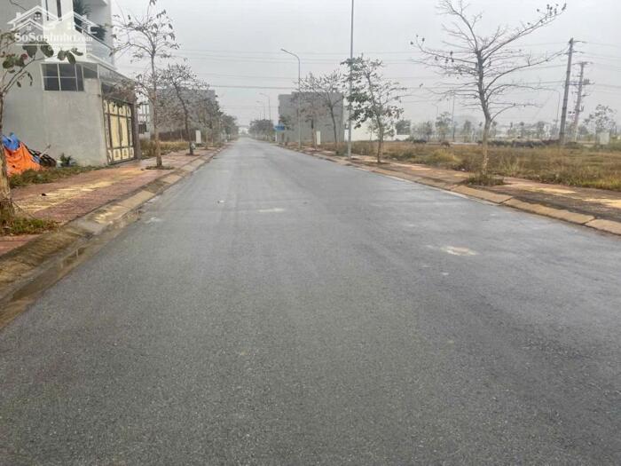 Hình ảnh Cần bán gấp 85m2 đất kdt Nam vĩnh yên . Giá siêu hời 1