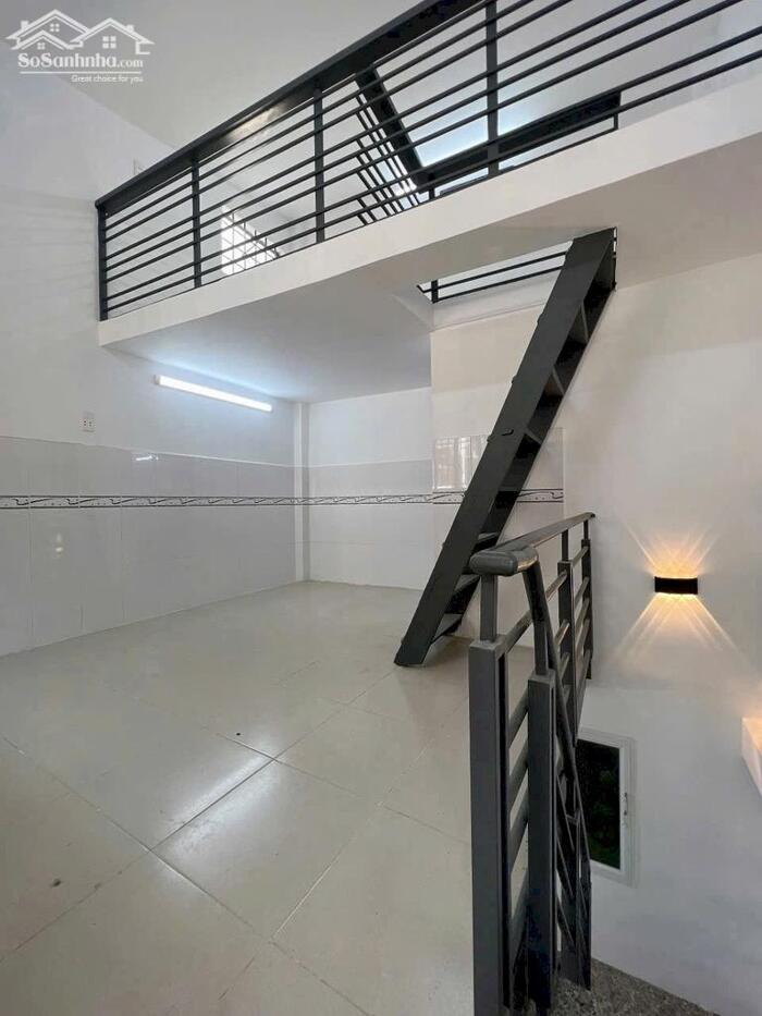 Hình ảnh Bán nhà mới đường Phan Thị Hành giá 2 tỷ, sổ riêng, 3 tầng 2