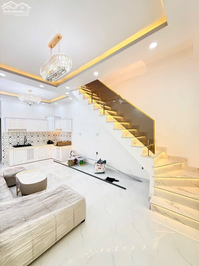 Hình ảnh NHÀ ĐẸP CĂN GÓC RẤT THOÁNG - 1 LẦU,, ĐANG HOÀN THIỆN MỚI 100% - MẶT TIỀN KINH DOANH - XE HƠI CHẠY TỚI NHÀ 4