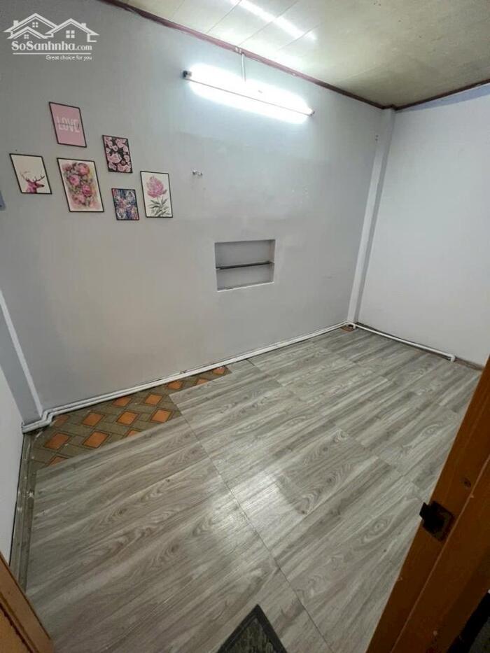 Hình ảnh 25m2 Lê Văn Phan, hẻm thông, 1/ gần mặt tiền, 2ty9 3