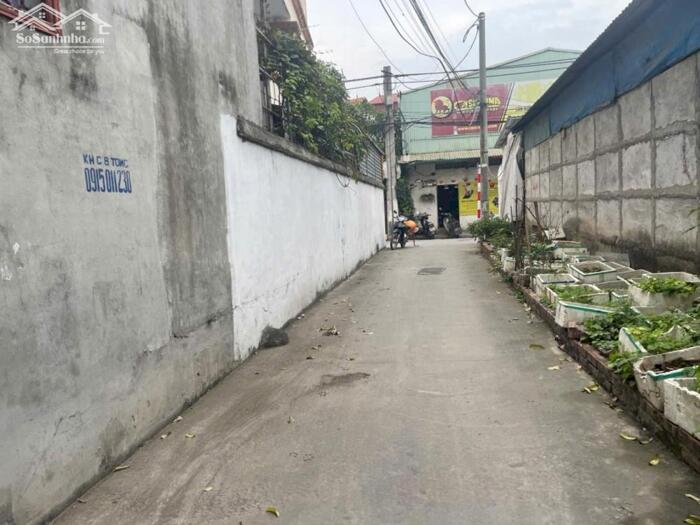 Hình ảnh Bán 65,7m đất tổ 1 Cự Khối, ngõ Hạ Trại, khu dân cư yên tĩnh, thoáng mát giá nhỉnh 5 tỷ 1