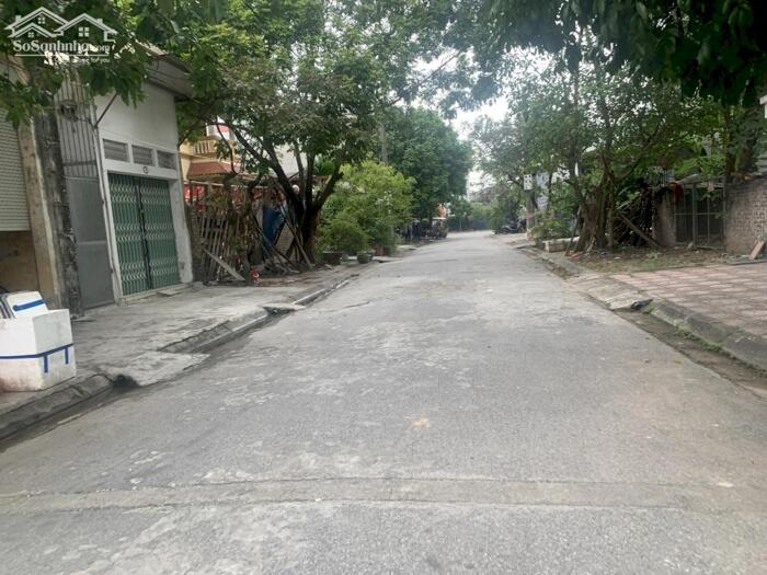 Hình ảnh Duy nhất 1 lô trên thị trường 60m2 tái định cư Đông Dư giá 8,7 tỷ đường 13m khu phân lô 0