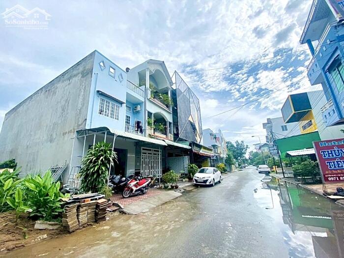 Hình ảnh Nền đường Trần Văn Việt KDC Công An, Q.Cái Răng, Cần Thơ 1
