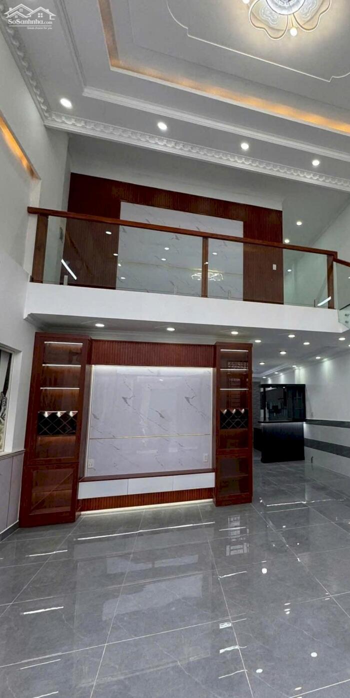 Hình ảnh Nhà mới keng Quận 12 sát QL1A gần Metro, dt 102m² giá chỉ 5,x tỷ đồng 3