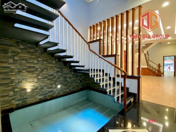 Hình ảnh Bán nhà mặt Tiền đường Nguyễn Ái Quốc 1 trệt 3 lầu sổ hồng hoàn công 147m2 giá 12.99 tỷ 3