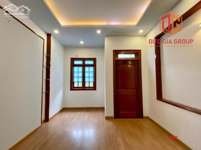 Hình ảnh Bán nhà mặt Tiền đường Nguyễn Ái Quốc 1 trệt 3 lầu sổ hồng hoàn công 147m2 giá 12.99 tỷ 9