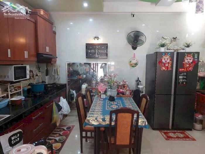 Hình ảnh Bán nhà HXH Lê Văn Sỹ ngang 5m 50m2 5 lầu đẹp gần chợ Nguyễn Văn Trỗi chỉ 15.6 tỷ. 1