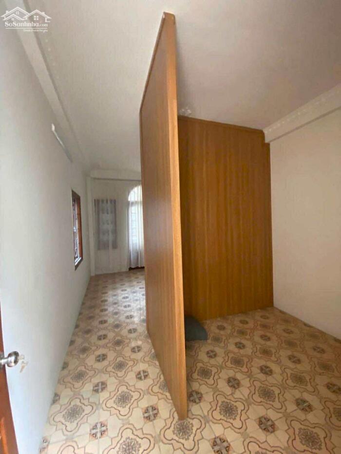 Hình ảnh Xuân Thủy Lô Góc 3 Thoáng kinh doanh 4 chỗ qua nhà gần phố 6