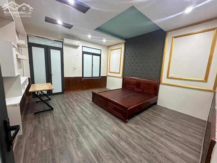 Hình ảnh Bán nhà 3 tầng phố Tôn thất tùng, Liên bảo, Vĩnh yên. Sử dụng 160m2 1