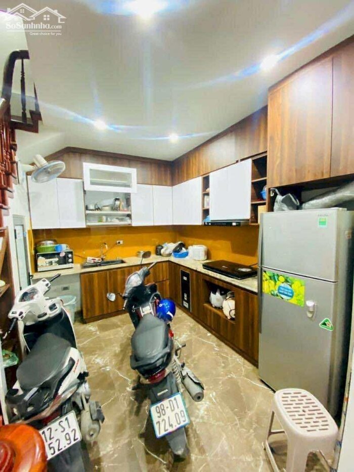 Hình ảnh bÁN NHÀ PHỐ DƯƠNG KHUÊ 6 tầng kinh doanh tốt 2