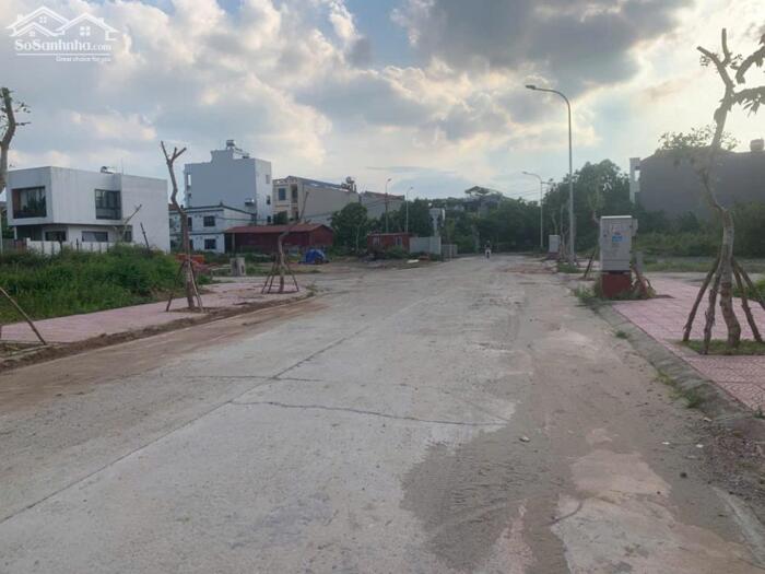 Hình ảnh Bán đất 2 mặt tiền đường Ngô kính thần, Hội hợp, Vĩnh yên. 0